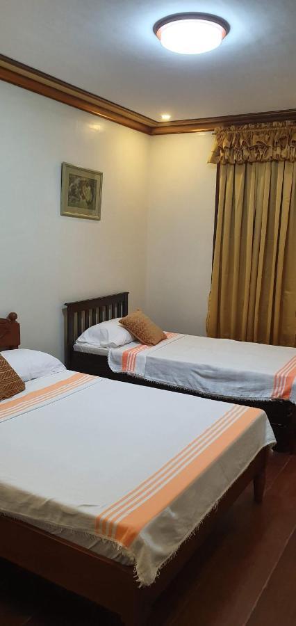 Casa Familya Hotel Batac Bagian luar foto