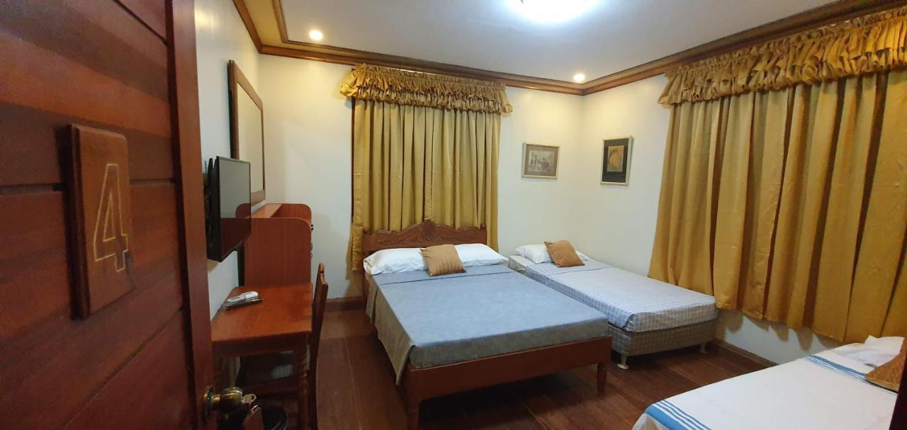 Casa Familya Hotel Batac Bagian luar foto