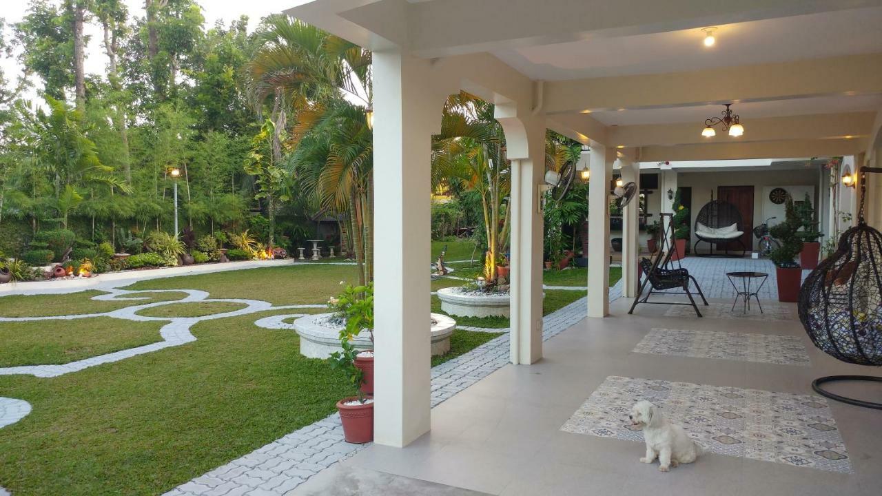 Casa Familya Hotel Batac Bagian luar foto