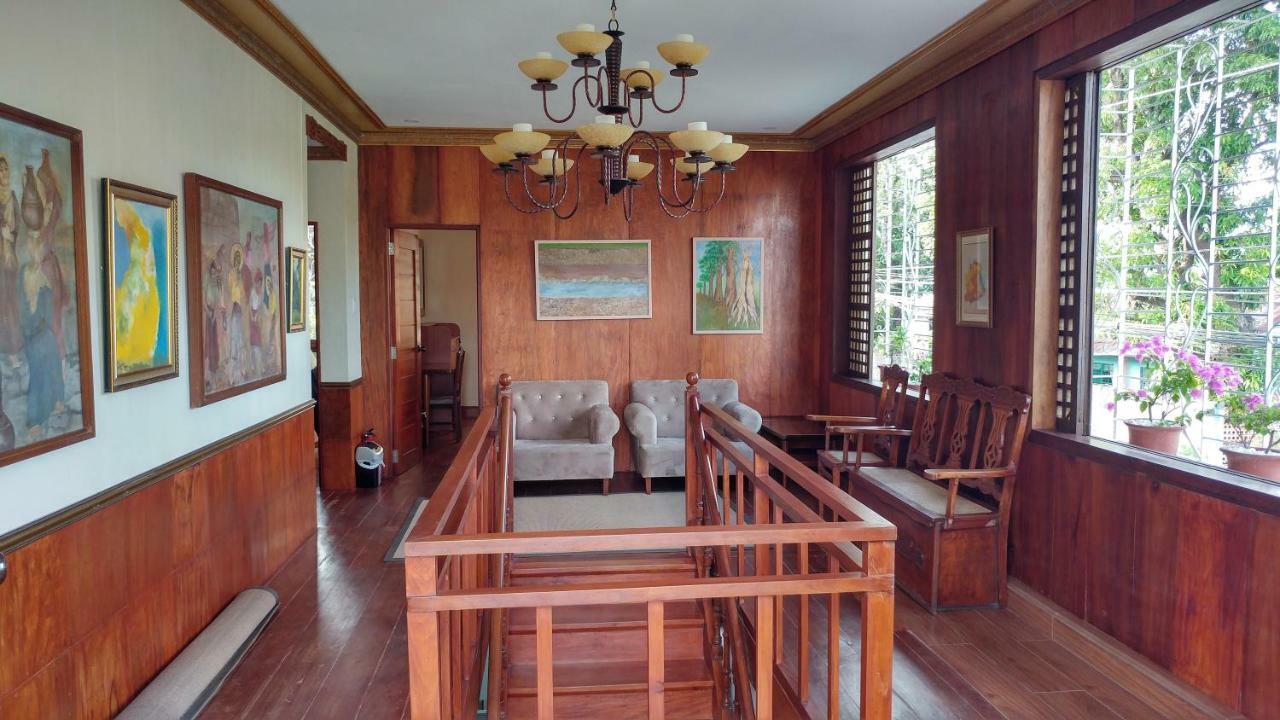Casa Familya Hotel Batac Bagian luar foto